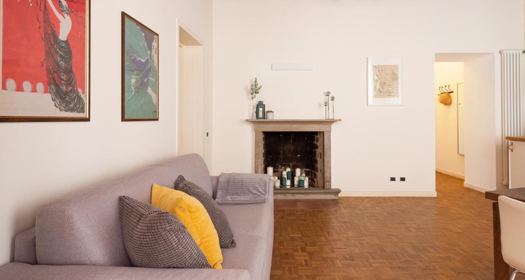 Charming Joivy Flat Next To Duomo Di Комо Екстериор снимка